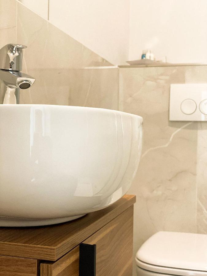 Hotel Toscana Borna Ngoại thất bức ảnh