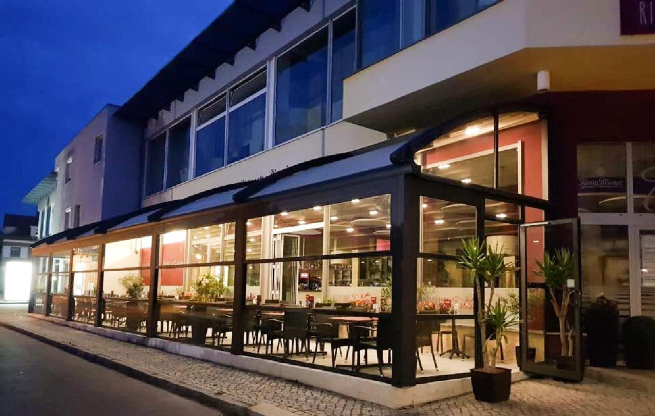 Hotel Toscana Borna Ngoại thất bức ảnh